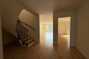 Town House über dem Milaneo - 5 Zimmer auf 2 Etagen – Die vollständige Adresse der Immobilie erhältst du vom Anbieter., 70191 Europaviertel, Stuttgart – Vorschaubild 10
