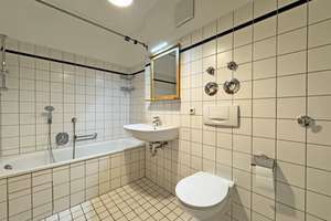 Property thumbnail 8