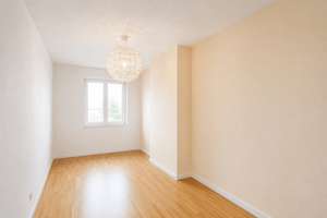 Stadtleben trifft Wohngefühl – großzügige 5 Zimmer mit Terrasse & Balkon  – 60326 Gallus, Frankfurt am Main – Vorschaubild 7