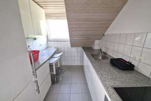 Wunderschöne DG Wohnung mit Blick über Stuttgart – Die vollständige Adresse der Immobilie erhältst du vom Anbieter., 70191 Mönchhalde, Stuttgart – Vorschaubild 11