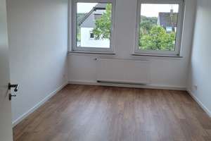 3-Zimmer-Wohnung mit Balkon im Dortmunder Süden – Ostkirchstraße 20, 44269 Berghofen, Dortmund – Vorschaubild 5