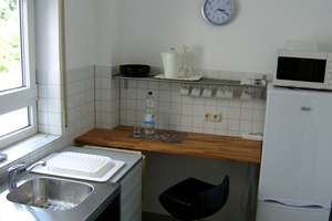 Komplett möblierte 2-Zimmer Wohnung mit Balkon in Darmstadt-Mitte – Die vollständige Adresse der Immobilie erhältst du vom Anbieter., 64283 Mitte, Darmstadt – Vorschaubild 5