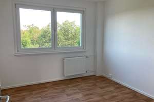 Frisch saniert im 2.Obergeschoß – Gustav-Jeuthe-Straße 7, 6849 Süd, Dessau-Roßlau – Vorschaubild 3