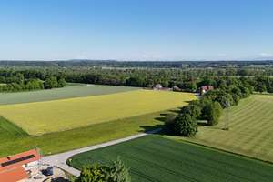 Natur und Ruhe pur – Idyllisches Anwesen mit Fischteich, Bachlauf und großem Gartenparadies – Die vollständige Adresse der Immobilie erhältst du vom Anbieter., 84533 Haiming – Vorschaubild 23