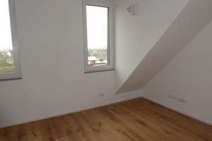 Neue helle Dachgeschoßwohnung mit moderner Heiztechnik im Energiesparhaus Bonn-Endenich – Die vollständige Adresse der Immobilie erhältst du vom Anbieter., 53121 Endenich, Bonn – Vorschaubild 17