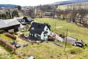Einfamilienhaus in unverbaubarer Randlage mit Balkon, Terrasse, Garage, EBK ... – Vogtlandkreis – Vorschaubild 3