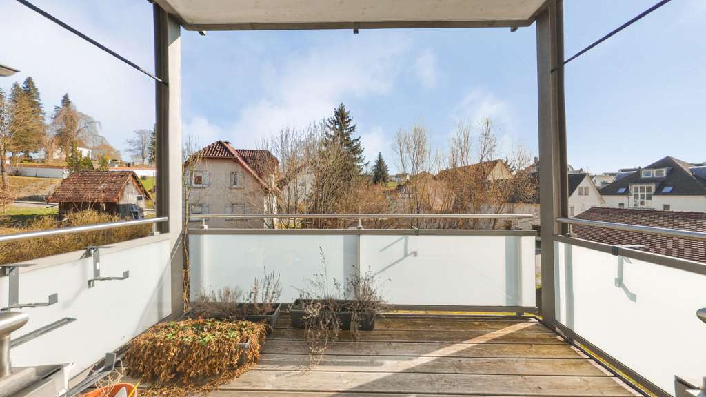 Immobilie in Baindt - Ein Zuhause mit Seele: Traumhafte Altbauwohnung kernsaniert – Ruhe, Stil & Geschichte vereint
 - Bild 3