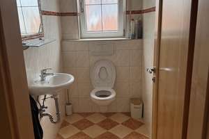 Lebendiges Wohnen: 3-Zimmer-Dachgeschosswohnung in Dillingen an der Donau – 89407 Dillingen an der Donau – Vorschaubild 7