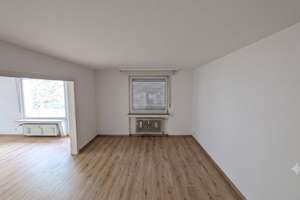 2 Balkone & 4 Zimmer - frisch sanierte Wohnung sucht neuen Mieter – Möwenstr. 49, 42281 Barmen, Wuppertal – Vorschaubild 6