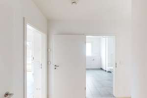 Gut geschnitte 3-Zimmer-Wohnung im attraktiven Neubau – Siegelsdorfer Str. 36, 90431 Gaismannshof, Nürnberg – Vorschaubild 4