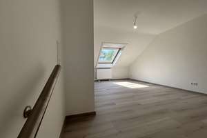 Erstbezug nach Sanierung! Schöne 2-Zimmer Maisonettewohnung in Wuppertal-Barmen mit Balkon – Ferdinand-Thun-Straße 7, 42289 Heckinghausen, Wuppertal – Vorschaubild 14