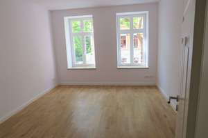 **Helle 2-Raum-Wohnung mit BALKON  & Holzdielen im sanierten Altbau** WE 08*** – Mariannenstraße 68, 4315 Neustadt-Neuschönefeld, Leipzig – Vorschaubild 4