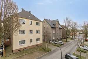 Re-Hillerheide: Top - Gepflegtes Mehrfamilienhaus/6 Wohnungen/ 5 Garagen/ Stellplätze/ Garten – Recklinghausen (Kreis) – Vorschaubild 3