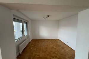 Großzügige 4,5 Zimmer-Wohnung mit Balkon in Herzen von Degerloch zum reinen Objektpreis (Erbpacht) – Die vollständige Adresse der Immobilie erhältst du vom Anbieter., 70597 Degerloch (Ortsteil), Stuttgart – Vorschaubild 5