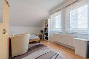 BETONGOLD - 5% Rendite, über 96.000€ Jahresnettokaltmiete, 2014 saniertes Haus in Ditzingen – Ludwigsburg (Kreis) – Vorschaubild 32