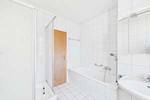 Bielefeld-Gellershagen: Bezugsfreies Dreifamilienhaus am Bultkamp Park | ca. 238 m² Wfl. | 3x Garage – Die vollständige Adresse der Immobilie erhältst du vom Anbieter., 33613 Schildesche, Bielefeld – Vorschaubild 14