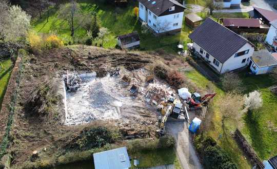 Letzte Neubau-Doppelhaushälfte in Aussichtslage – Baustart erfolgt | KfW40 QNG
