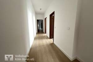 Dreiparteienhaus mit Garage und schönem Garten in Bergisch-Gladbach Heidkamp – Die vollständige Adresse der Immobilie erhältst du vom Anbieter., 51469 Heidkamp, Bergisch Gladbach – Vorschaubild 14