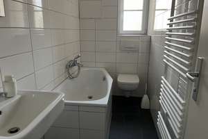 Frisch renovierte Wohnung mit Einbauküche! – Cunnersdorfer Str. 1, 4318 Sellerhausen-Stünz, Leipzig – Vorschaubild 3