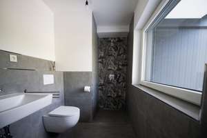 Property thumbnail 25