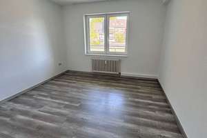 Gut aufgeteilte 2,5 Raum Wohnung mit Balkon und Einbauküche – Die vollständige Adresse der Immobilie erhältst du vom Anbieter., 47137 Mittelmeiderich, Duisburg – Vorschaubild 6