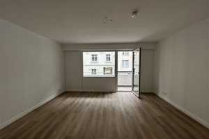 Gute Anbindung! Renoviertes Apartment mit Balkon in Wuppertal – Am Sonnenbrunnen 17, 42327 Wuppertal – Vorschaubild 1