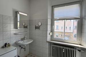 1-Zi.Wohnung 30 m² möbliert | 850€ |zentral nahe Uni BT ab 15.09. – Rathenaustraße 28, 95444 Altstadt, Bayreuth – Vorschaubild 10