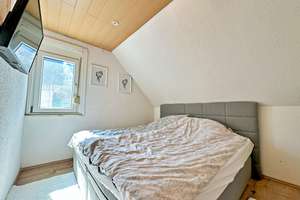 FAMILIENTRAUM - Gepflegtes EFH mit Einliegerwohnung, Terrasse, Garten uvm. – Die vollständige Adresse der Immobilie erhältst du vom Anbieter., 72213 Altensteig – Vorschaubild 15
