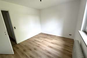 Erstbezug nach Sanierung: 3,5-Zi.-Wohnung mit Balkon in direkter U-Bahn Nähe – Die vollständige Adresse der Immobilie erhältst du vom Anbieter., 70567 Möhringen-Ost, Stuttgart – Vorschaubild 13