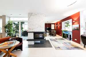 Modernisierter Bungalow in ruhiger Lage mit Wintergarten - ein Traum zum Wohlfühlen! – Pinneberg (Kreis) – Vorschaubild 1