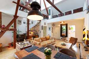 Exklusive 3-Zimmer-Maisonette-Wohnung mit TG-Stellplatz im historischen Gutshof – Leverkusen – Vorschaubild 1