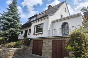 Freistehendes und großzügiges 1-2 Familienhaus mit Garagen 
in bester grüner Lage von Hagen-Hestert – Die vollständige Adresse der Immobilie erhältst du vom Anbieter., 58135 Haspe-Ost, Hagen – Vorschaubild 2