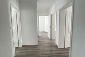 Stilvolle und helle 3-Zimmer-Wohnung mit Balkon in ruhiger Wohnlage von  Offenbach am Main – 63067 Messehalle, Offenbach am Main – Vorschaubild 4