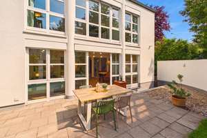 Freistehendes Einfamilienhaus in Darmstadt-Eberstadt – massiv, modernisiert, energieeffizient – Die vollständige Adresse der Immobilie erhältst du vom Anbieter., 64297 Eberstadt, Darmstadt – Vorschaubild 7