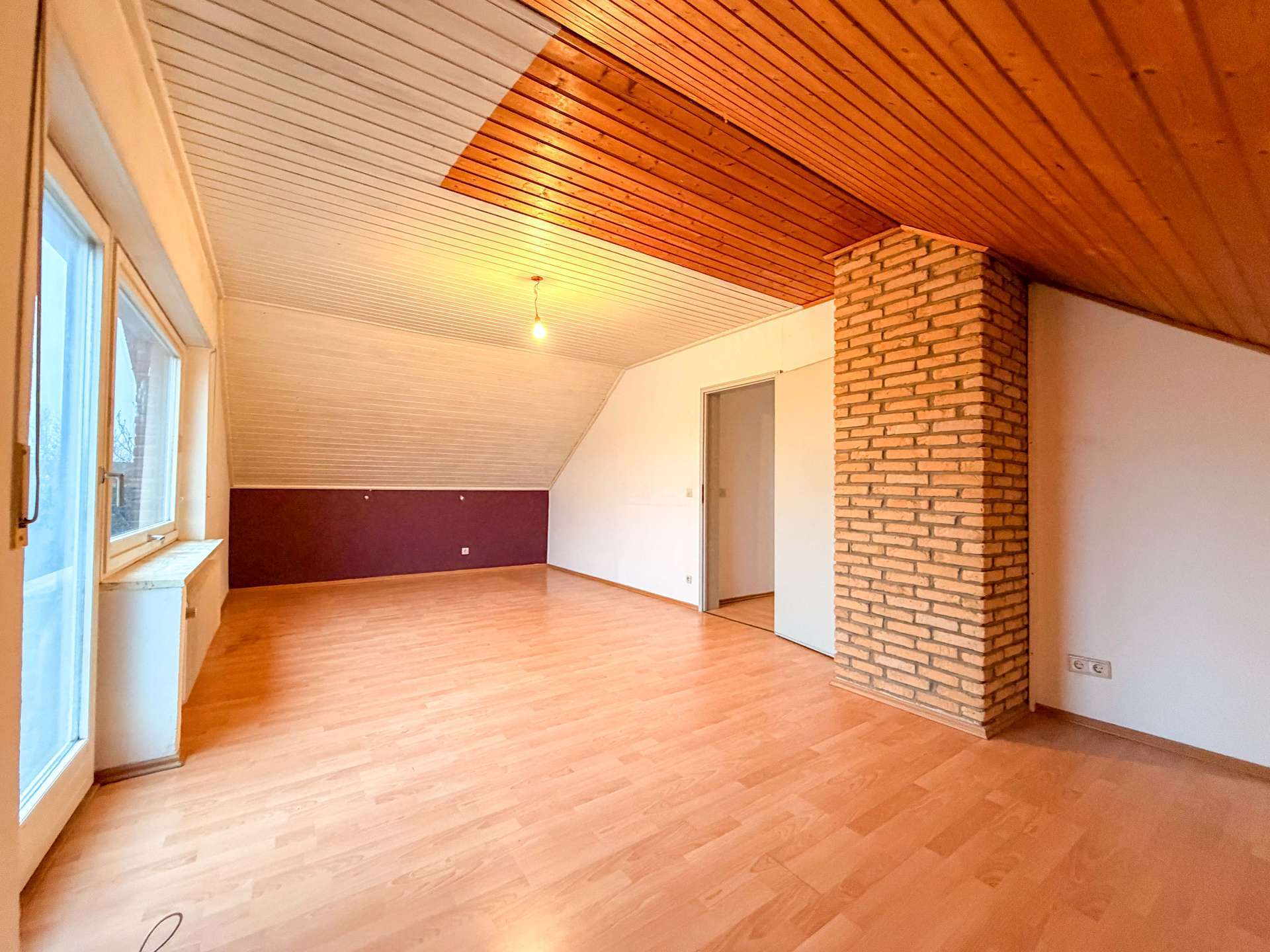 Immobilie in Everswinkel - Freistehendes Einfamilienhaus mit Raum für Handwerk, Hobby und Familie - Bild 0