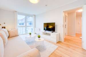 Sanierte 3-RW * hochwertig möbliert * EBK * Bad mit Du + WMA  * Balkon * TG-SP * zentral * Aufzug