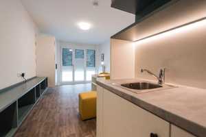 Geschmackvolle 1-Raum-Wohnung mit Einbauküche in Ingolstadt – Kupferstraße 7a, 85049 Ingolstadt – Vorschaubild 2