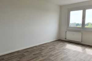***AB SEPTEMBER*** Smarte 2-Zimmer-Wohnung mit Einbauküche zu vermieten – Ringstraße 183, 4209 Leipzig – Vorschaubild 3