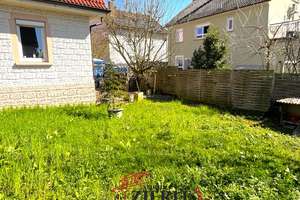 Gelegenheit - Vor einigen Jahren umfangreich renoviert! EFH, ebener, schöner Garten, 3 Stellplätze! – Die vollständige Adresse der Immobilie erhältst du vom Anbieter., 73035 Göppingen – Vorschaubild 7