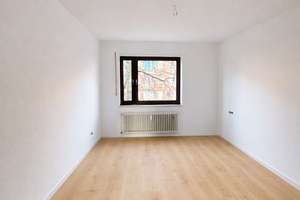 Viel Platz in 4-Zimmer-Wohnung in Düsseldorf Benrath mit Rheinblick – Benrather Schloßallee 12, 40597 Benrath, Düsseldorf – Vorschaubild 19