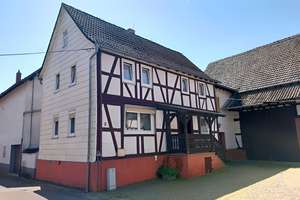 Einfamilienhaus mit Scheune in Nidda-Fauerbach – Die vollständige Adresse der Immobilie erhältst du vom Anbieter., 63667 Nidda – Vorschaubild 2
