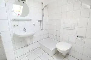 Zwei Ebenen, viele Möglichkeiten – Maisonette mit Entwicklungschance in Mönchengladbach-Holt – Mönchengladbach – Vorschaubild 9