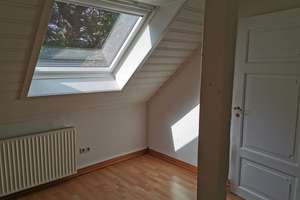 Schöne Dachgeschosswohnung mit Loggia in Lübeck Schönböcken – Die vollständige Adresse der Immobilie erhältst du vom Anbieter., 23556 Sankt Lorenz Nord, Lübeck – Vorschaubild 6