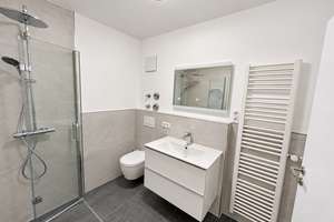 Modernisierte 2-Zimmer-Erdgeschosswohnung – 93049 Westenviertel, Regensburg – Vorschaubild 5