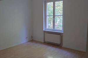 Mainz-Neustadt: Kompaktes 1-Zimmer-Apartment mit funktionaler Ausstattung