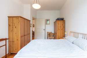Leerstehende 2-Zimmer Wohnung im gepflegten Zustand mit Balkon & Küche – Berlin – Vorschaubild 3
