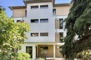 Neuwertige 5-Zimmer-Maisonette-Wohnung mit Dachterrasse und Aufzug in familienfreundlicher Lage – Lange Straße 24a, 1159 Löbtau-Nord, Dresden – Vorschaubild 4