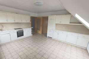 Familienfreundliches Mehrfamilienhaus mit 330 m² Wohnfläche in Fürth  OHNE MAKLER-Gebühr  – Die vollständige Adresse der Immobilie erhältst du vom Anbieter., 90766 Schwand, Eigenes Heim, Fürth – Vorschaubild 11