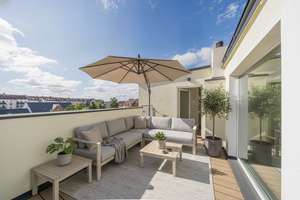 Erstbezug nach Sanierung: Dachtraum mit Skylineblick – Die vollständige Adresse der Immobilie erhältst du vom Anbieter., 4159 Möckern, Leipzig – Vorschaubild 1