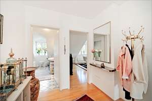 Dachgeschosswohnung mit Balkon und TG-Stellplatz – Gepflegte Kapitalanlage in München-Forstenried – Karl-Valentin-Str. 44, 81476 Forstenried, München – Vorschaubild 10